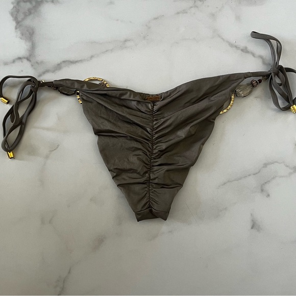 Beach Bunny *RARE* Ticket to Paradise Jeweled Bikini Set in Taupe - Picture 4 of 14